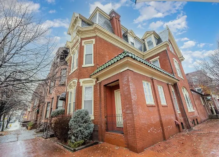 Stylish Private 2 Bed Apt